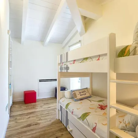 Nuit Blanche Con Piscina Air Co Wifi Vicino Villa