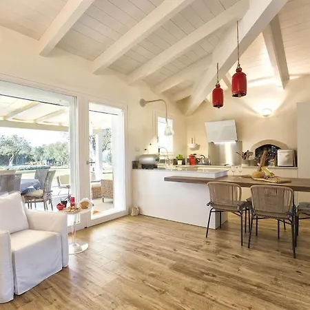 Nuit Blanche Con Piscina Air Co Wifi Vicino *