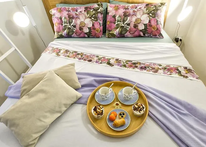 Nuit Blanche Con Piscina Air Co Wifi Vicino