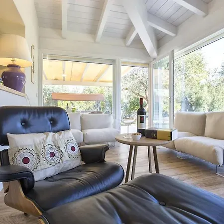 Villa Nuit Blanche Con Piscina Air Co Wifi Vicino *