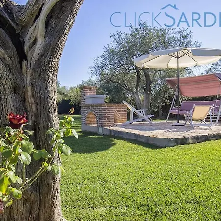 Nuit Blanche Con Piscina Air Co Wifi Vicino